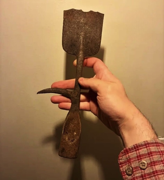 Résinier contemporain au travail