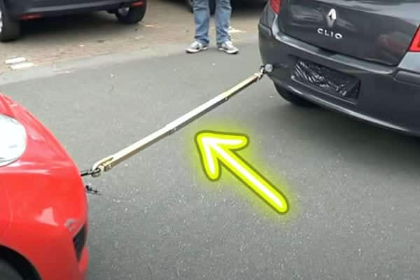 Barre de remorquage pour voiture