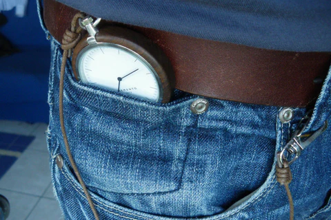 Détail du gousset d'un jean en denim