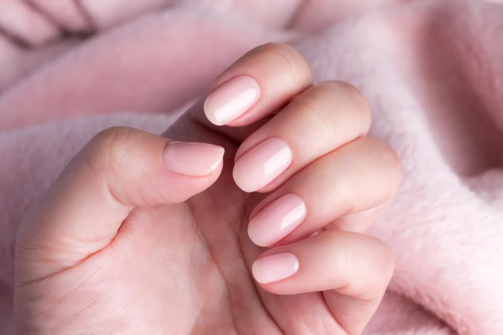 Routine pour ongles forts