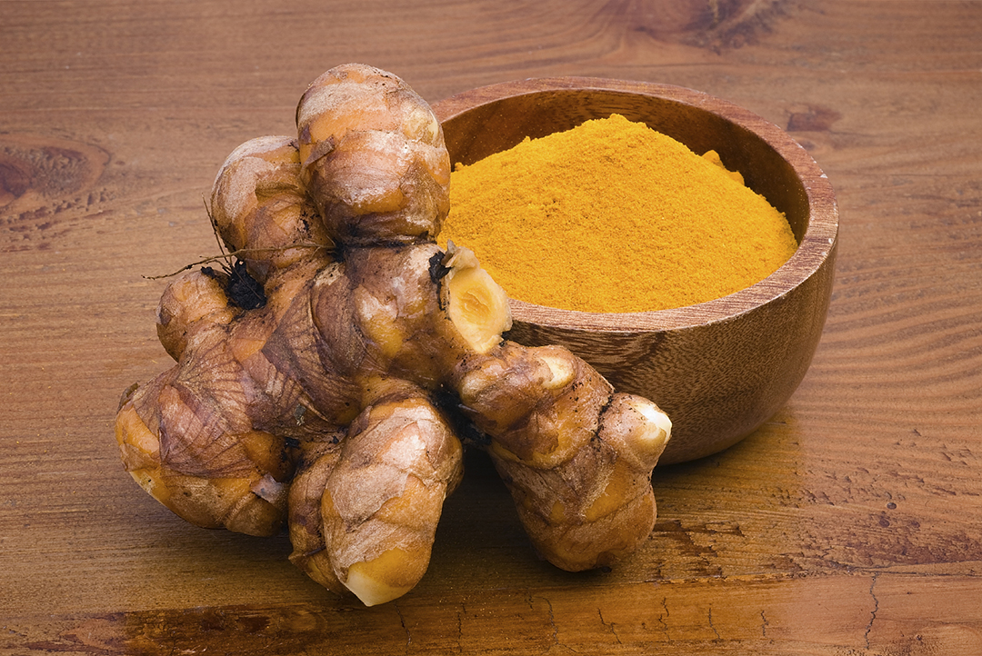 Curcuma en poudre et en gélules