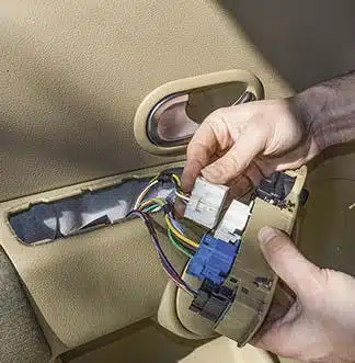 Moteur de vitre électrique détaillé