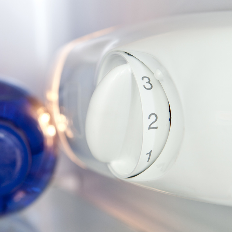 Thermostat de réfrigérateur avec réglage visible