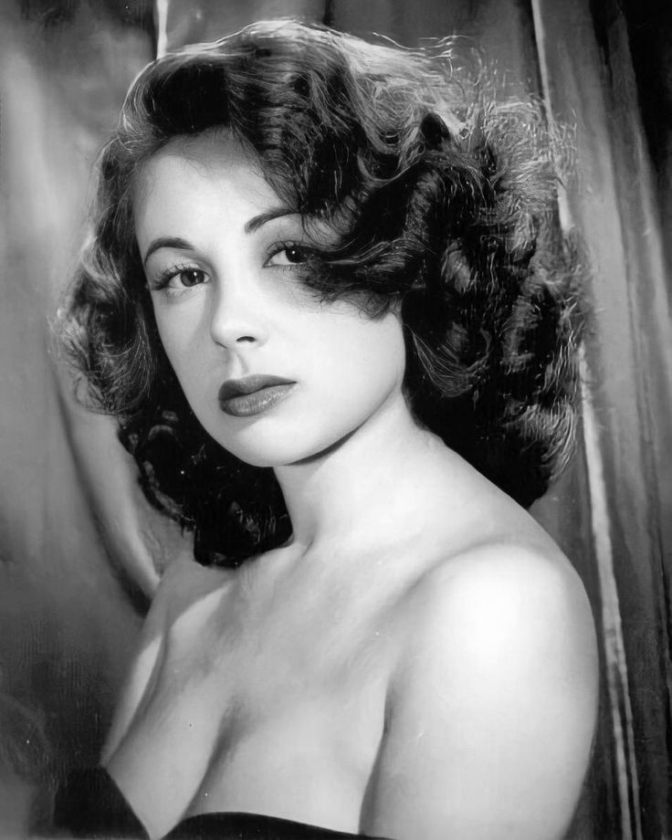 Capture d'écran d'un film classique avec Caren