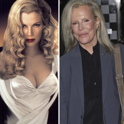 Kim Basinger en réflexion, regard sérieux