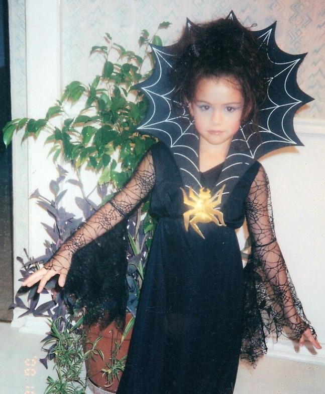 Selena Gomez adolescente dans une série Disney