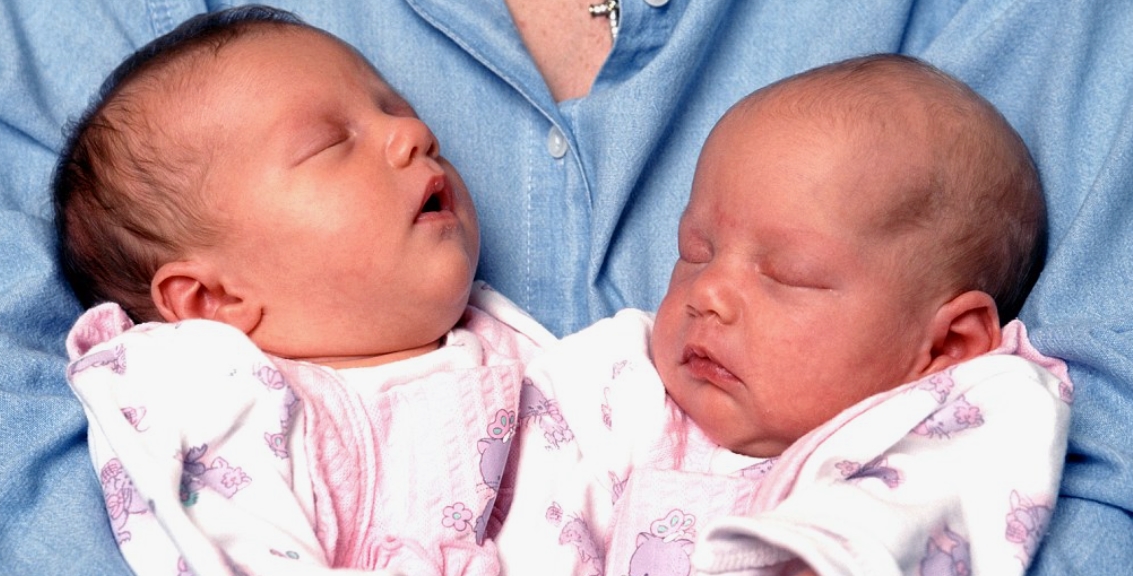 Camille et Julien se retrouvent après des années